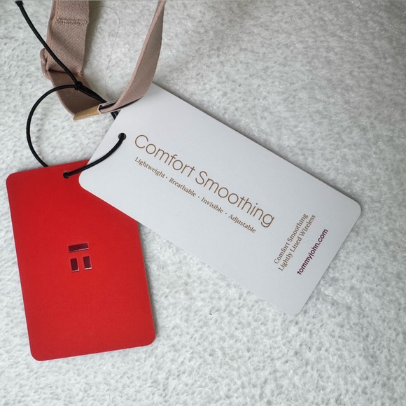 Tommy John Comfort Smoothing Lightly Lined Wireless Bra - Picture 4 of 4